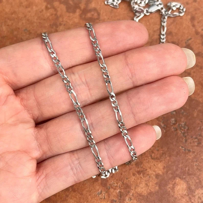 2.5 MM x 18 inch ( RETAIL PRICE $100 ) Real Italian Solid 925 Sterling Silver Figaro Link Chain